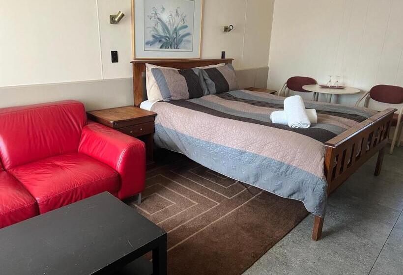 디럭스 룸, Woodmans Hill Motel