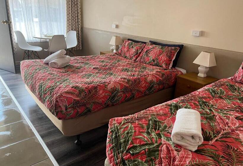 Люкс 2 Спальни, Woodmans Hill Motel