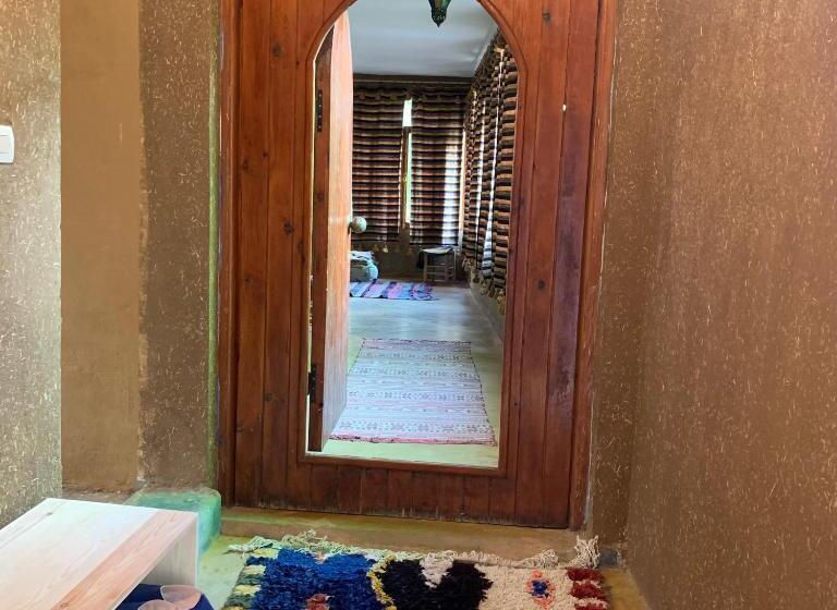 آپارتمان 1 خوابه با چشم‌انداز, Guest House Tigminou