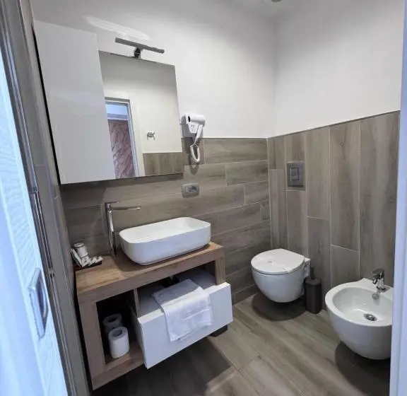 اتاق استاندارد سه نفره, Ilary Rooms 2.0