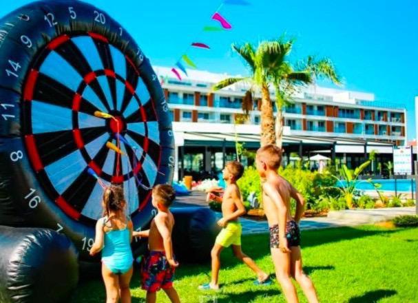 استودیوی استاندارد, Courtyard Long Beach Holiday Resort