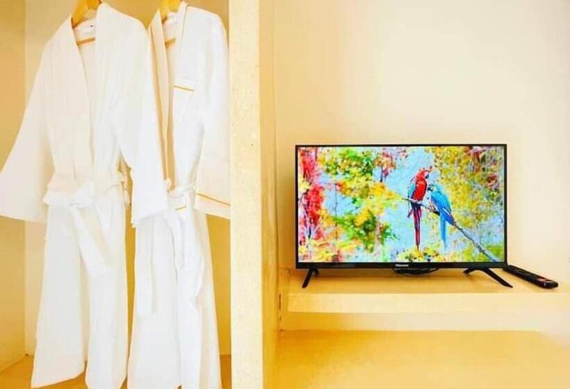 غرفة قياسية مطلّة علي الحديقة, Hang Meas Boutique