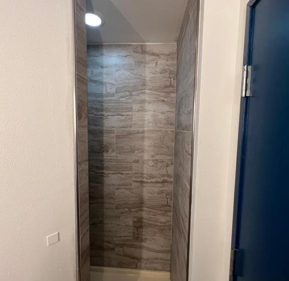 スイート, Welcome Inn & Suites East Chase/pike Road