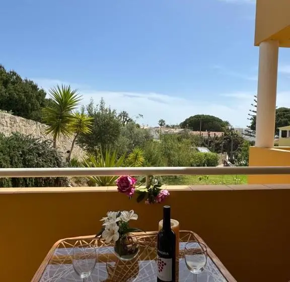 اتاق استاندارد با چشم‌انداز باغ, Lucie Lime Guesthouse
