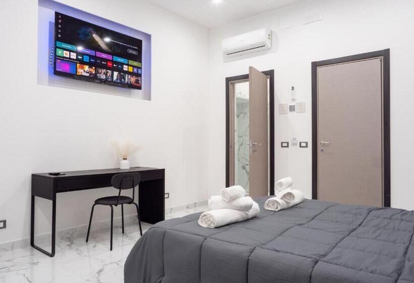 חדר דלוקס, Laura Suite