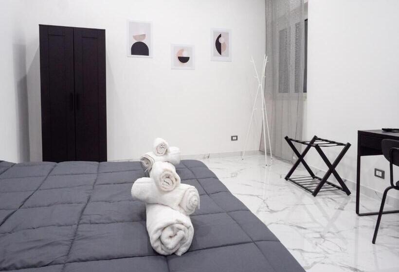 חדר דלוקס, Laura Suite