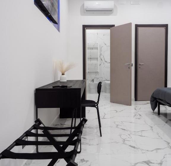 חדר דלוקס, Laura Suite