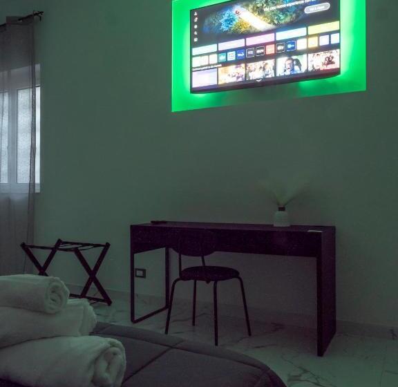 חדר דלוקס, Laura Suite