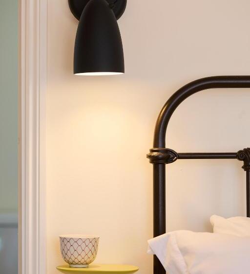 带大床的标准间, Modja Modja House