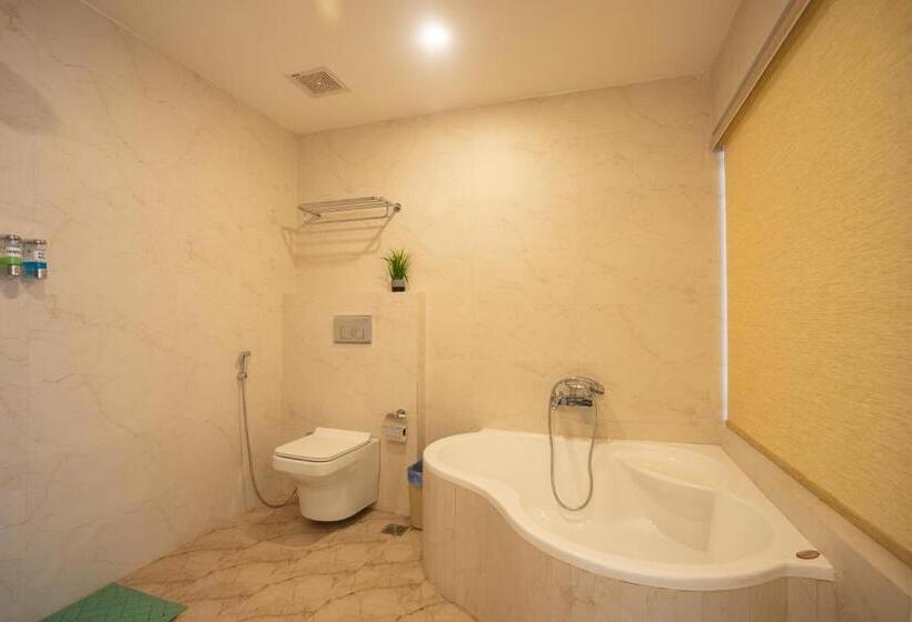 سوییت, Crystal Pashupati