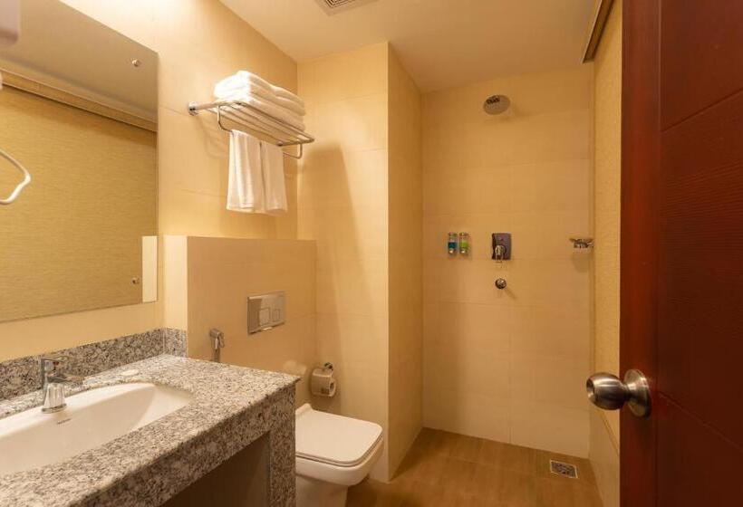 اتاق لوکس, Crystal Pashupati