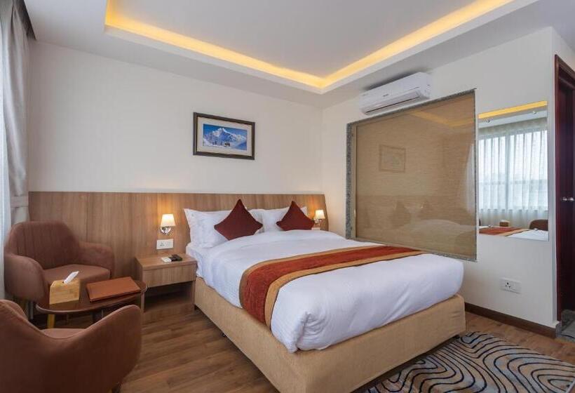 اتاق لوکس, Crystal Pashupati