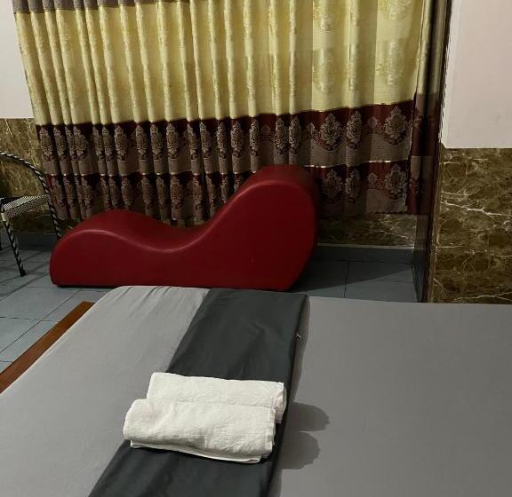 اتاق استاندارد, Khách Sạn Hoàng Bảo Hùng