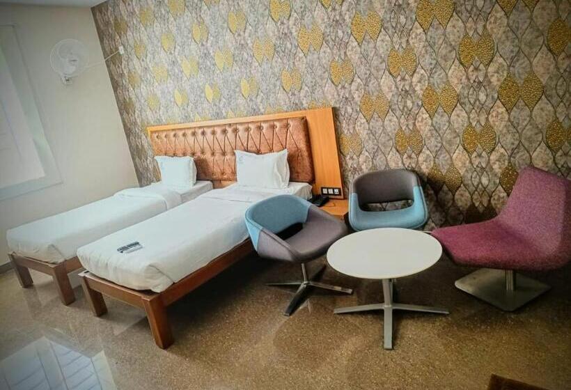 Quarto Superior Vista Cidade, Fabhotel Prime Trubell
