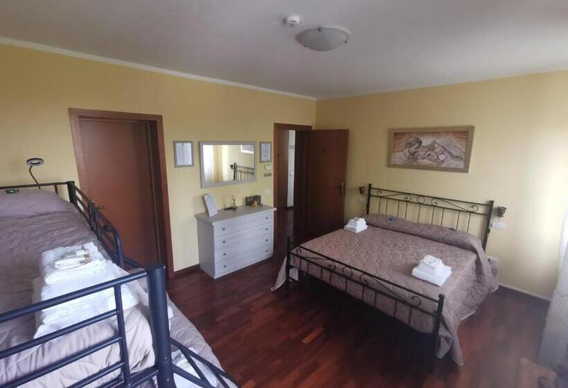 Quarto Familiar, Affittacamere Il Picchio