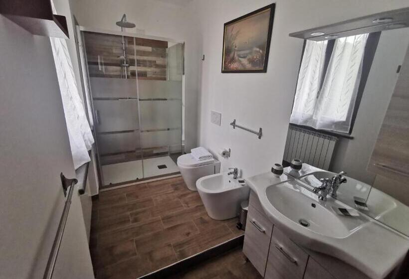 Quarto Estandar, Affittacamere Il Picchio