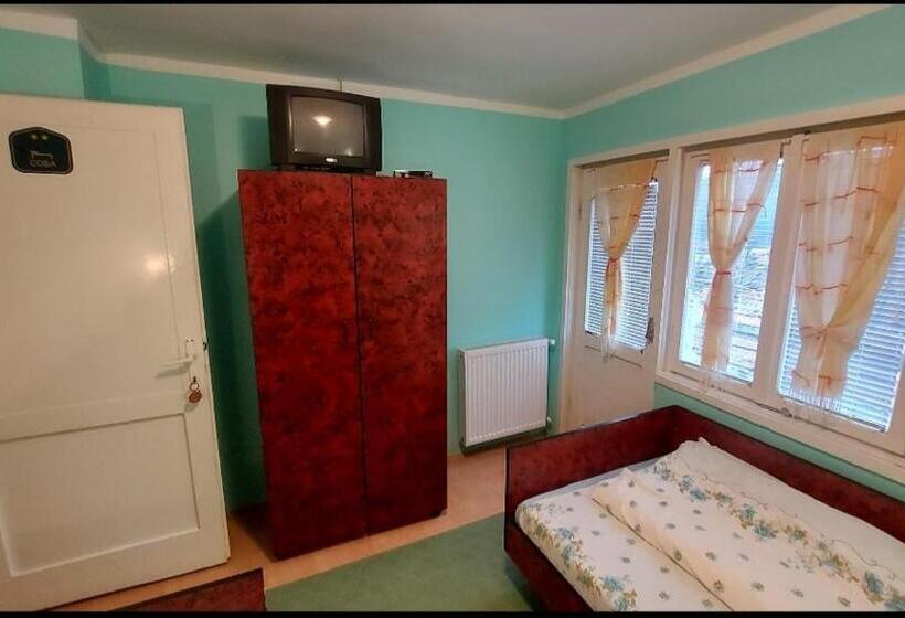 اتاق استاندارد با بالکن, Domaćinstvo Jolović