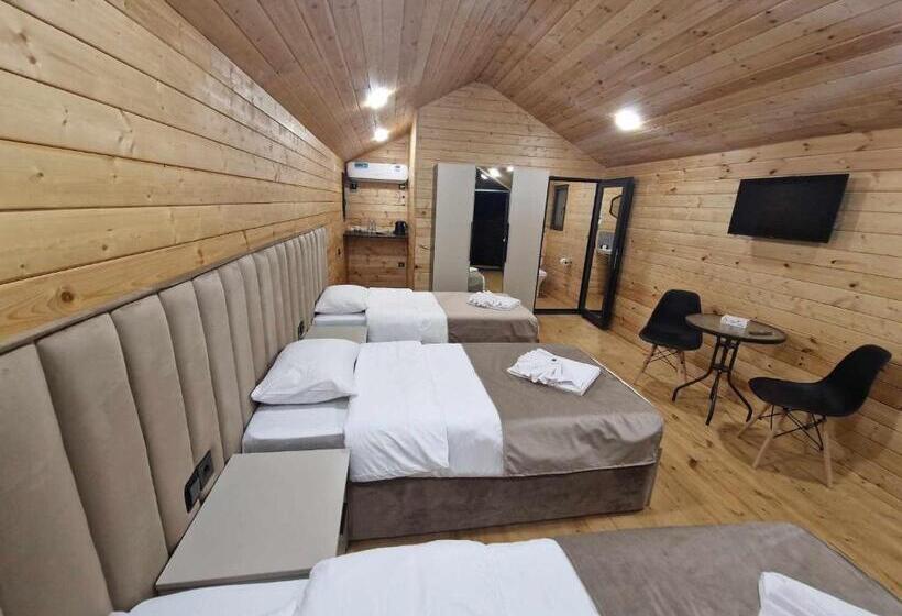 スタンダードトリプルルーム, Nice House Hotel Meghri