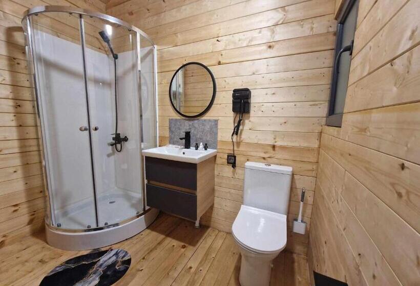 스탠다드 트리플 룸, Nice House Hotel Meghri