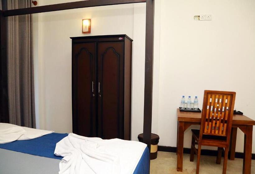 家庭海景房, Cocos