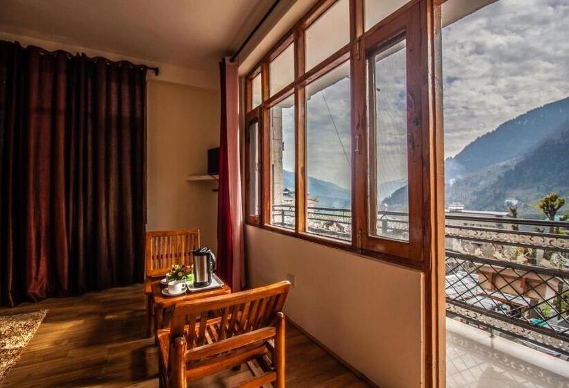 Номер Стандарт с Балконом, Kingston  A Luxury Stay, Manage By Shuru Haven Unit