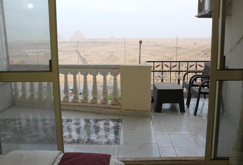 اتاق استاندارد چهار تخته, Pyramita Luxury