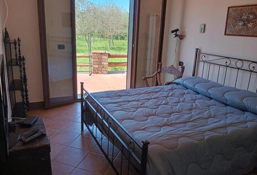 חדר סטנדרט, Tenuta Frontini