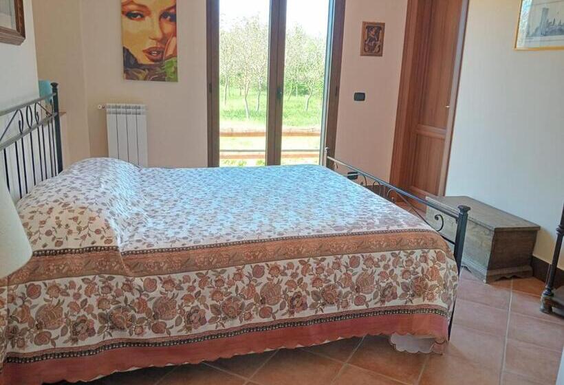 חדר סטנדרט, Tenuta Frontini