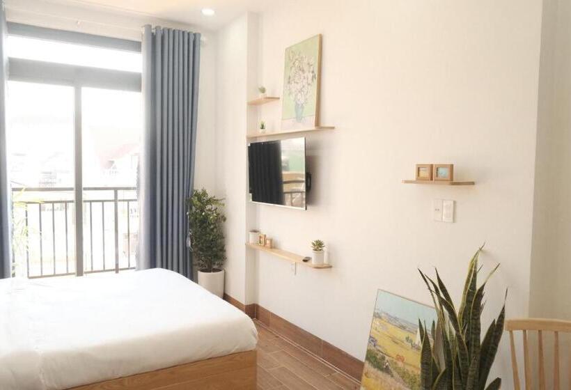 Standard Studio Views, Kōzē Mini Apartment