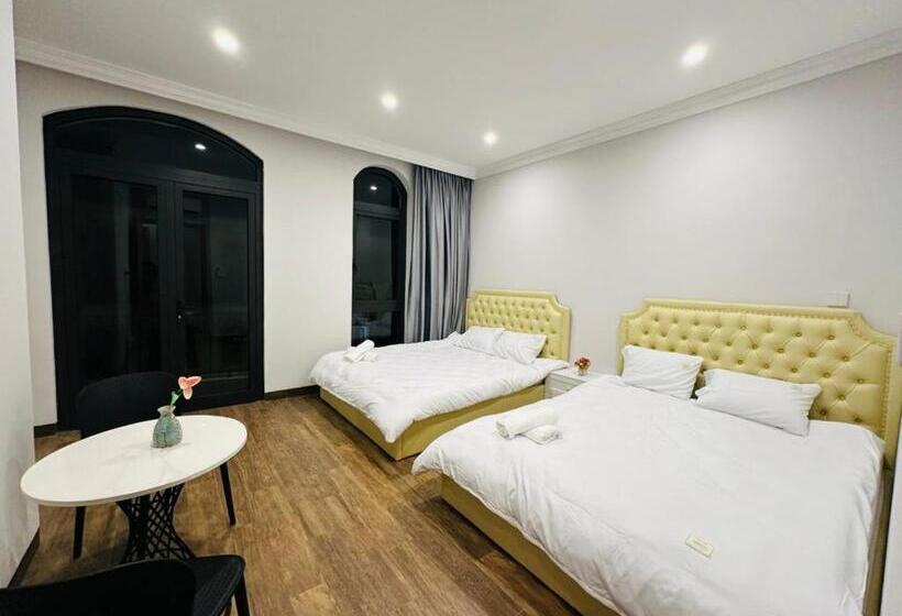 اتاق لوکس با بالکن, Lavender Villa Homestay Ocean Park 2