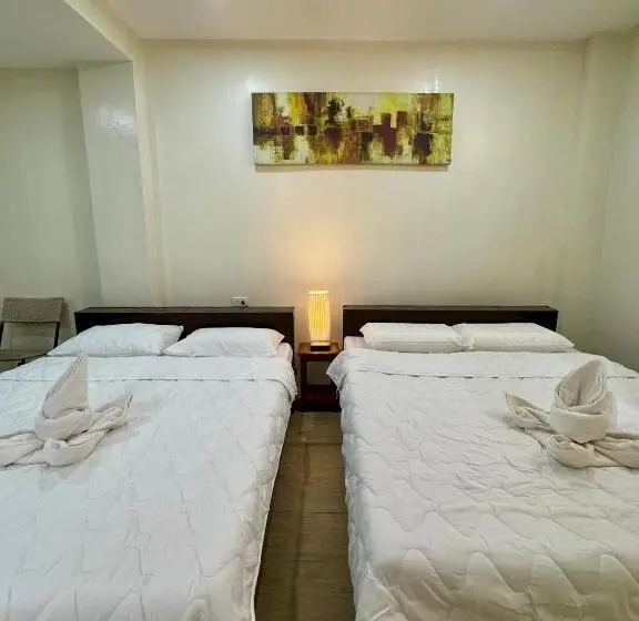 スタンダード４人部屋, Florencia S Inn