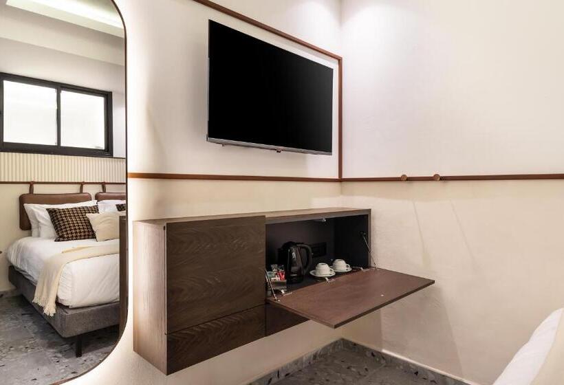 Chambre Economy, Mulan