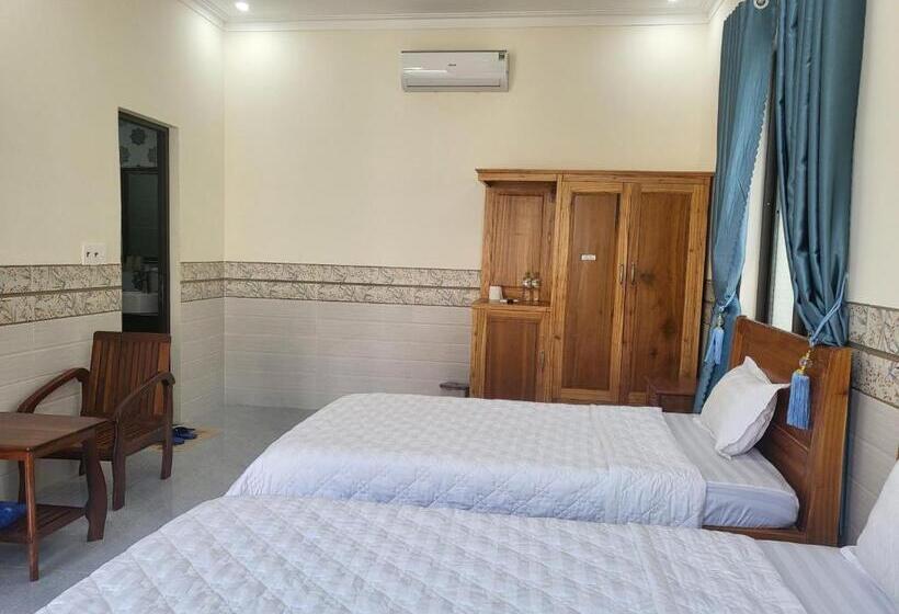 اتاق استاندارد چهار تخته, Chí Thanh Homestay