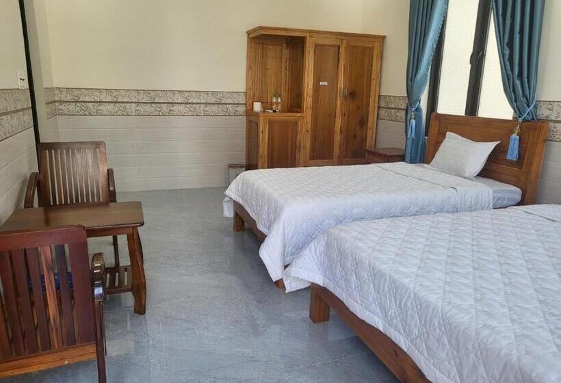 اتاق استاندارد چهار تخته, Chí Thanh Homestay