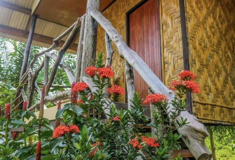 بنجلو قياسى مطلّ علي الحديقة, Seaside Sanctuary Bungalows