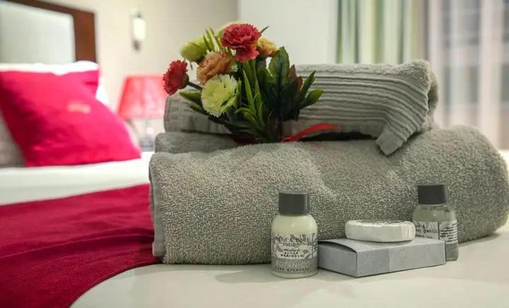 اتاق لوکس, Aphiroom Guesthouse