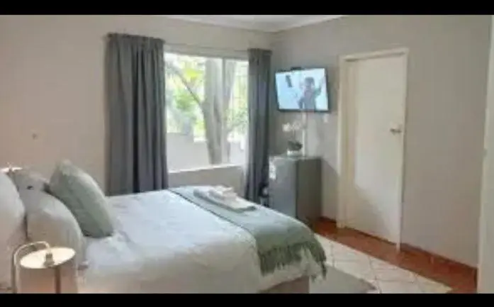 اتاق لوکس, Aphiroom Guesthouse