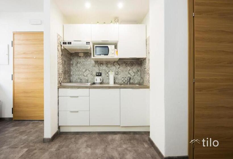 Huoneisto 2 Makuuhuonetta, San Cosmo Suite