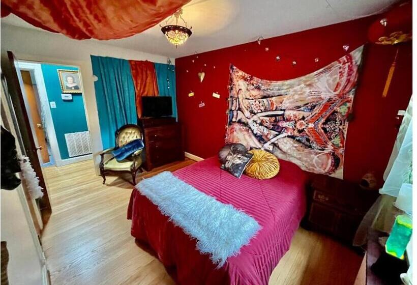 غرفة قياسية حمام مشترك, Quiet And Welcoming