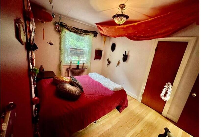 غرفة قياسية حمام مشترك, Quiet And Welcoming