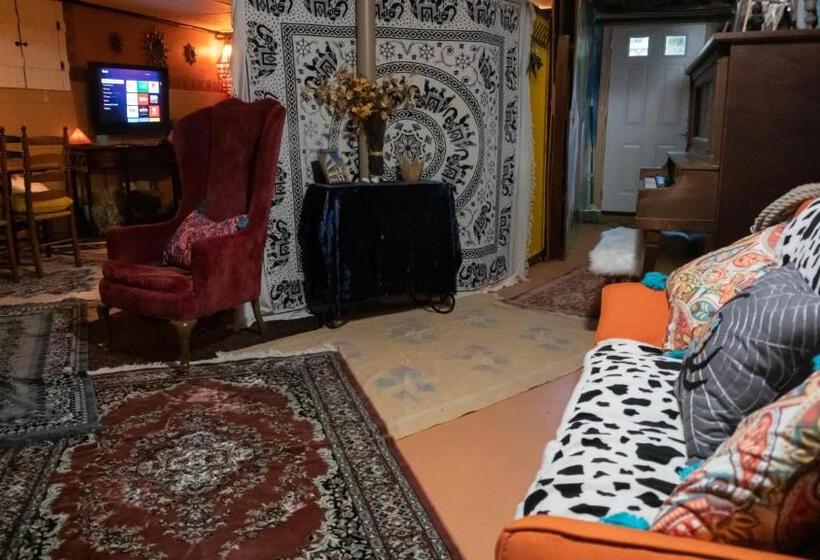 غرفة عائلية, Quiet And Welcoming