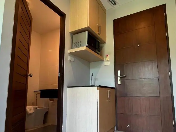 バルコニー付きスタンダードルーム, Hidayah Condotel,ao Nang, Krabi