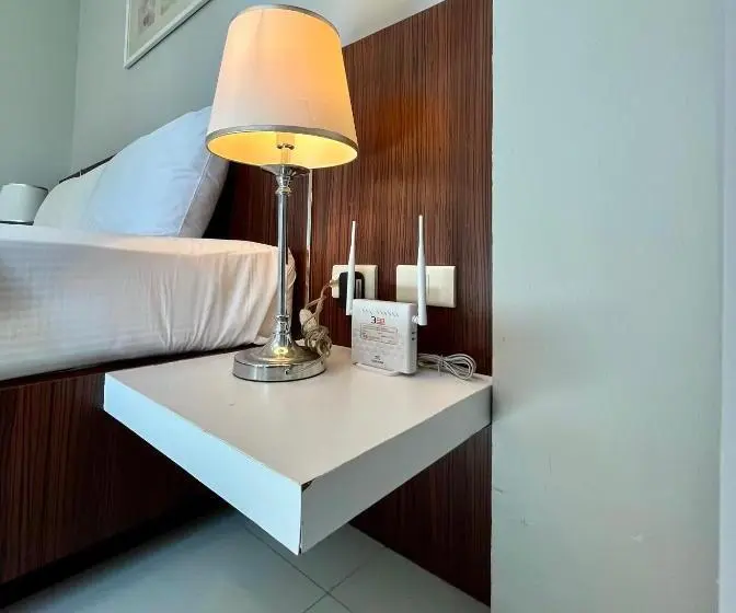 バルコニー付きスタンダードルーム, Hidayah Condotel,ao Nang, Krabi