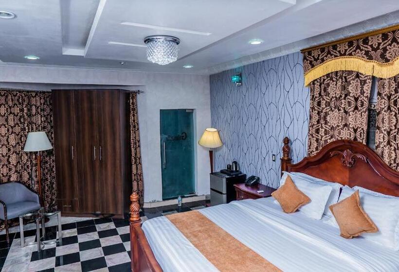 استودیو استاندارد با تراس, Gallani Suites