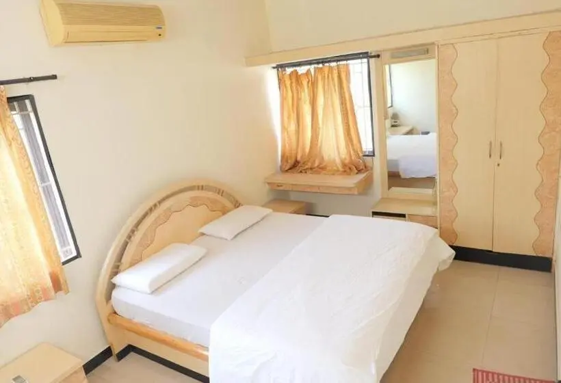 Villa 3 Makuuhuonetta, Jtc Club Resort