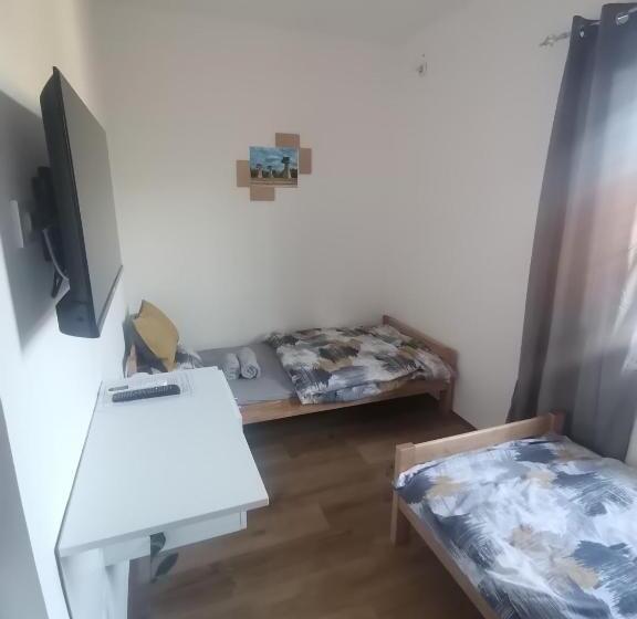 اتاق استاندارد, V&u Sobe