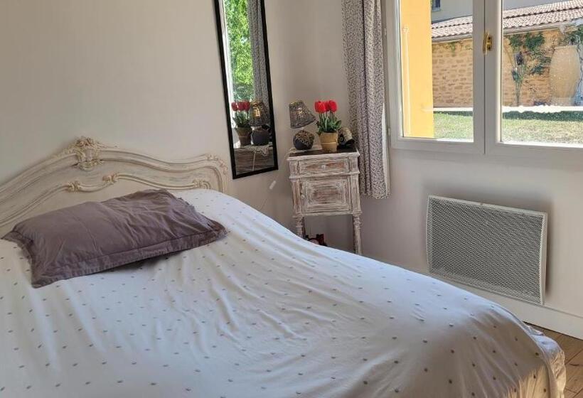 Standard room with outdoor bath, Alix Au Pays Des Pierres Dorées