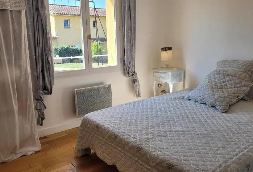 Standard room with outdoor bath, Alix Au Pays Des Pierres Dorées