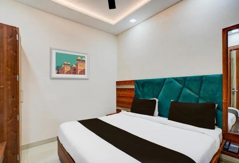 Classic Kolmen Hengen Huone, Fabhotel Smr