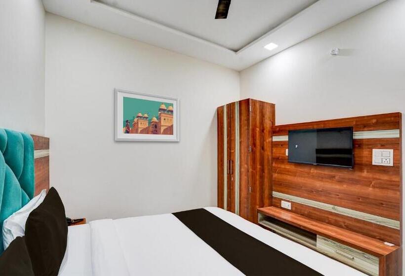 Quarto Triplo Clássico, Fabhotel Smr